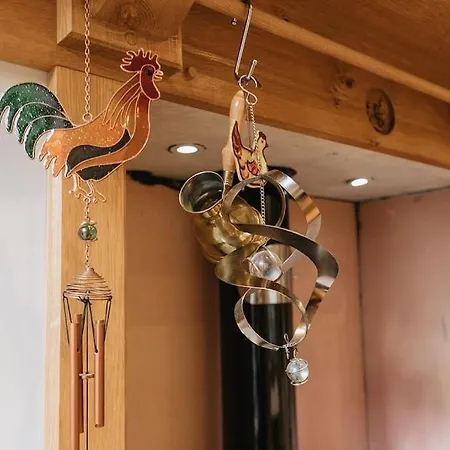 Station - Unique With River Flowing Through Garden Tatil Evi